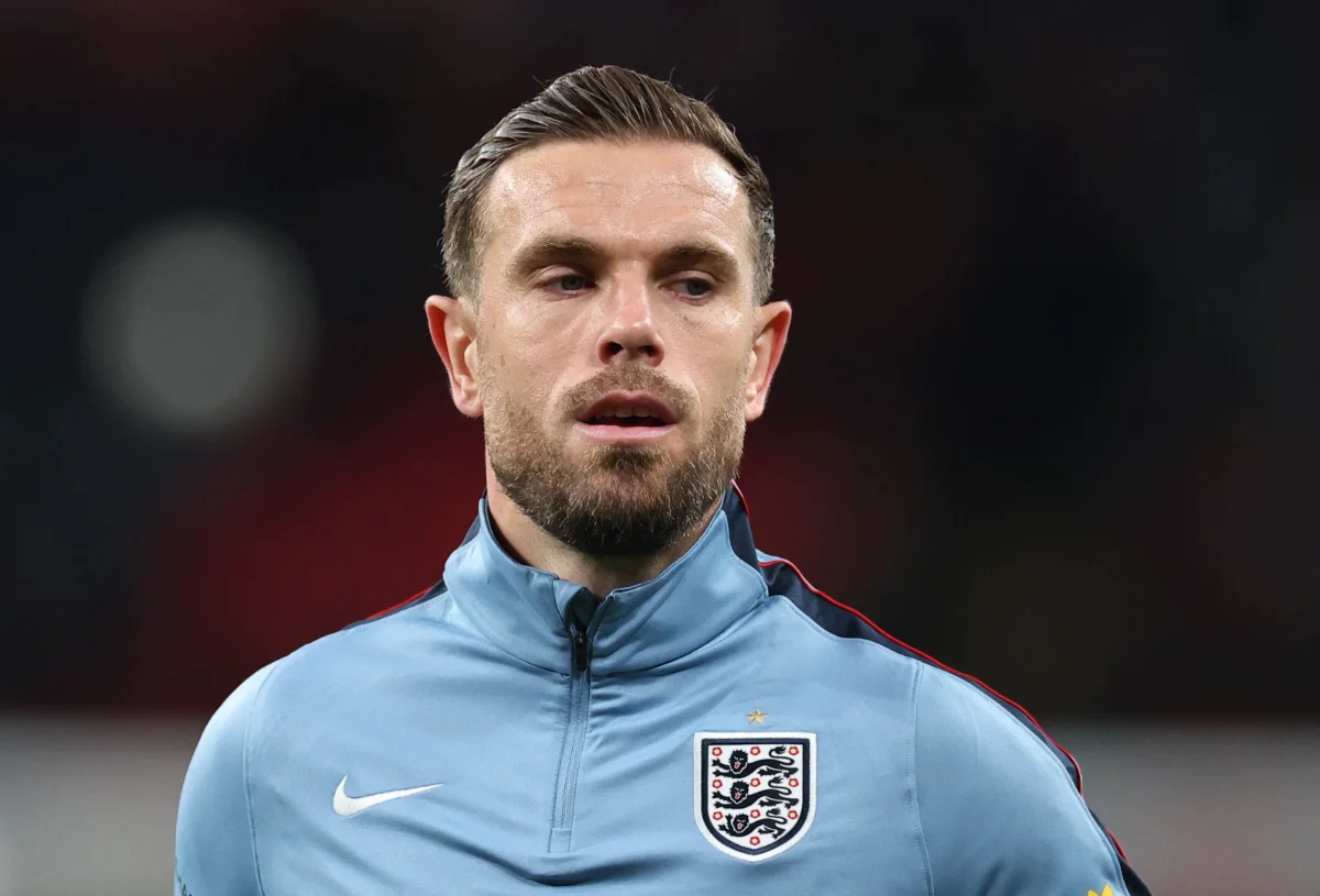 Jordan Henderson backs Ben White after England fan boos