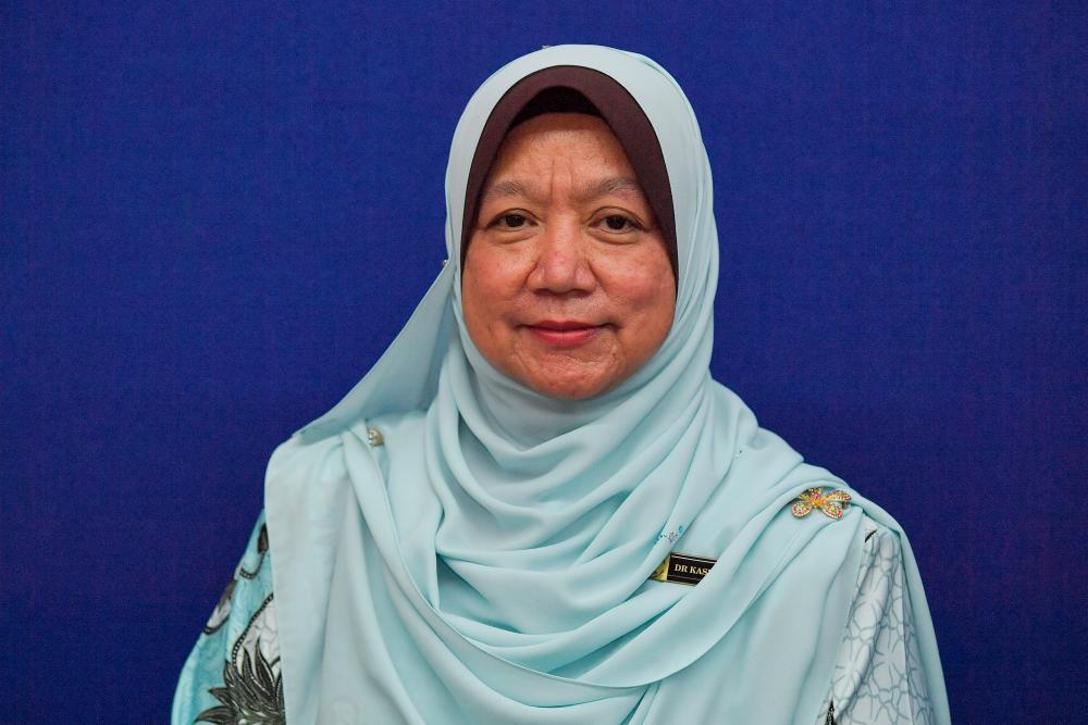 3,000 Terengganu health staff to receive Covid-19 booster dose from today