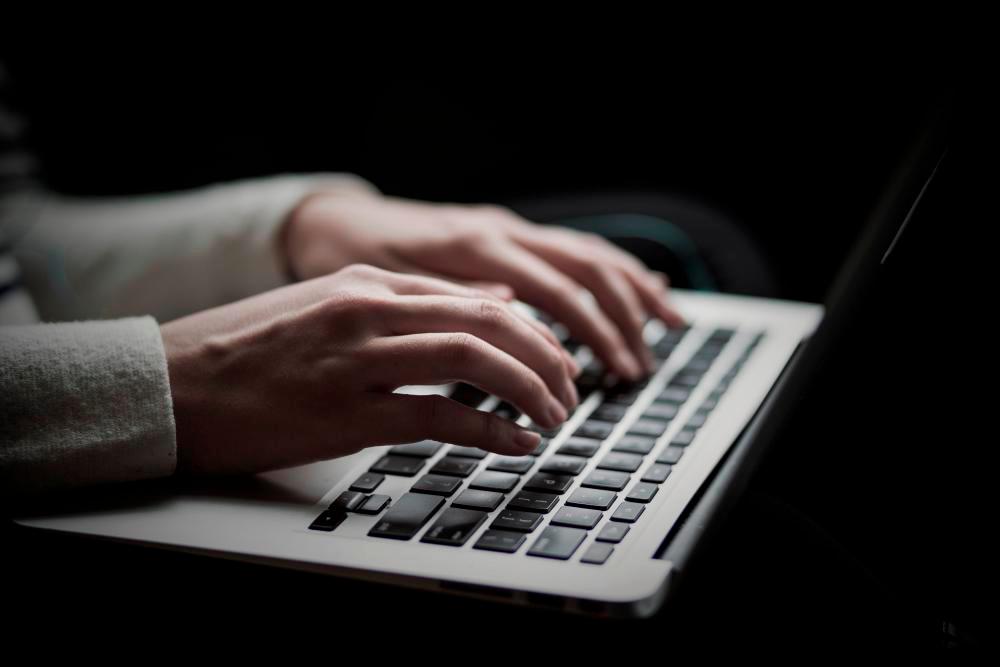 400 laman sesawang pedofilia, pornografi kanak-kanak disekat sehingga Ogos