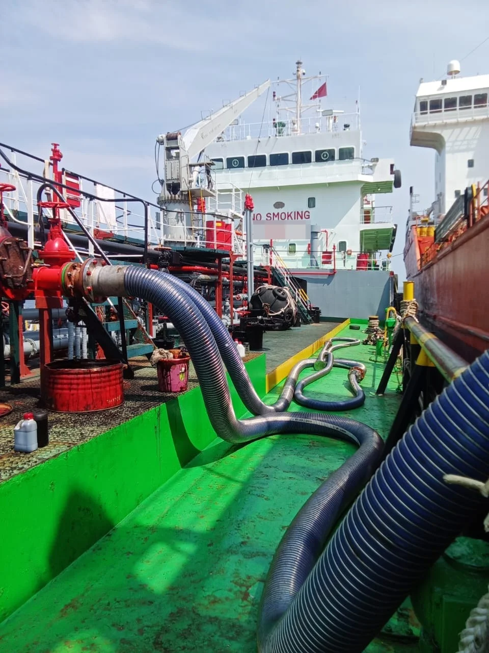 656204084_1363473572473031_1345079440081801432_n Malaysian maritime agency detains two tankers for illegal fuel transfer