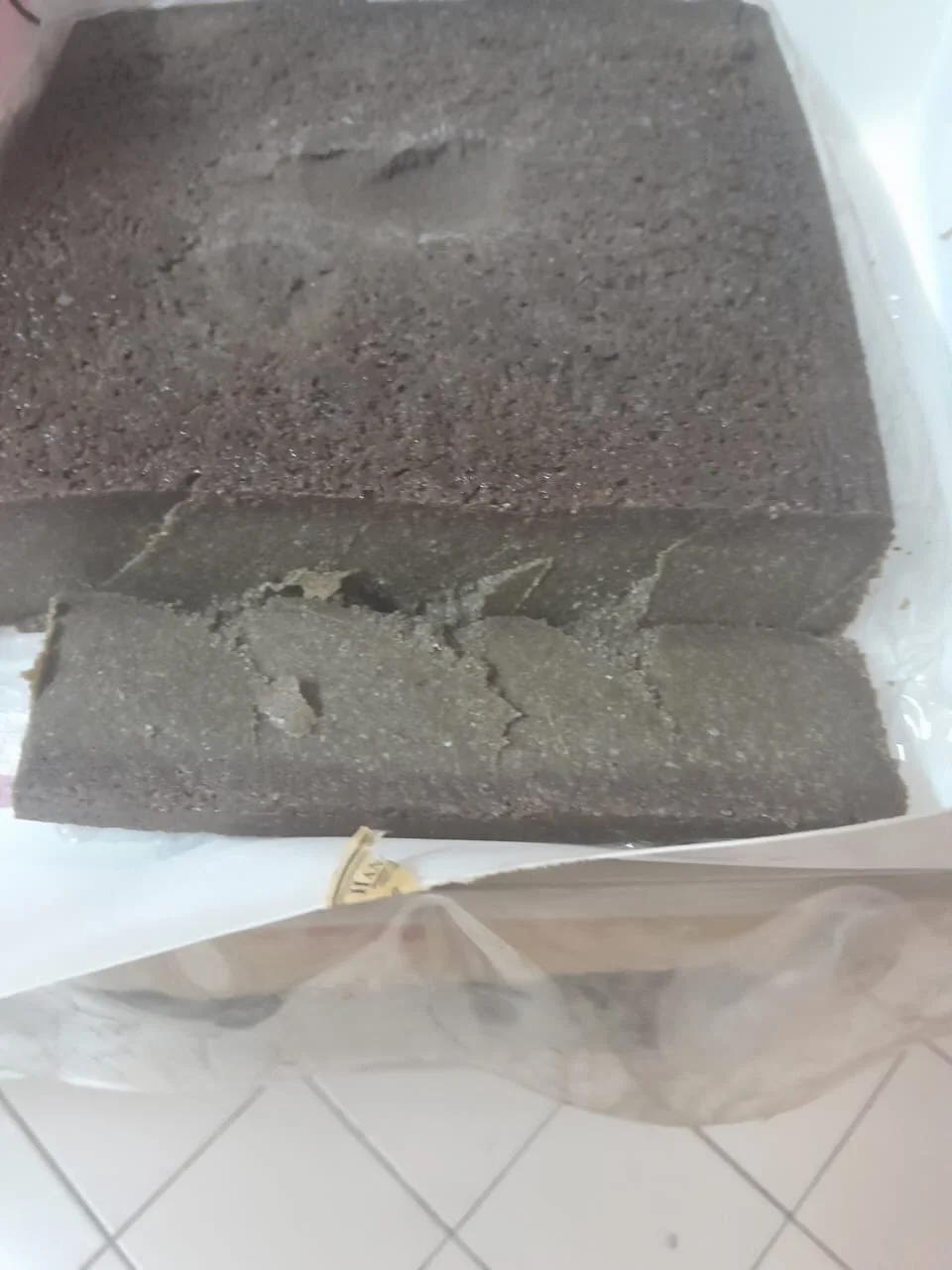 658771048_17951693808118867_7905089629080070530_n Is it cake or cement? Malaysia's RM90 cake goes viral