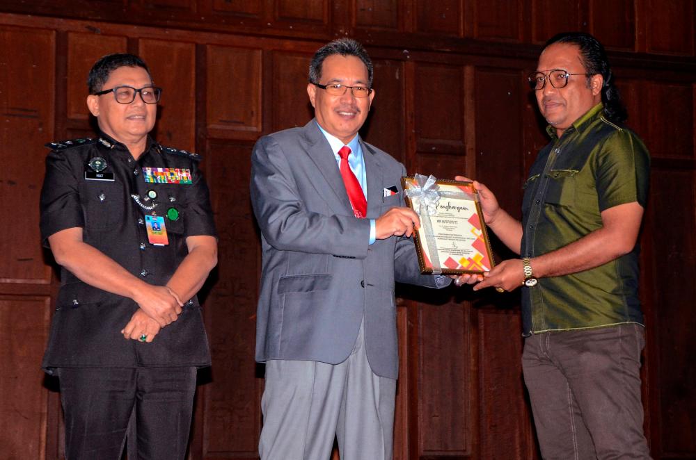 850 convicts employed in Kelantan under CSI programme 850 convicts employed in Kelantan under CSI programme