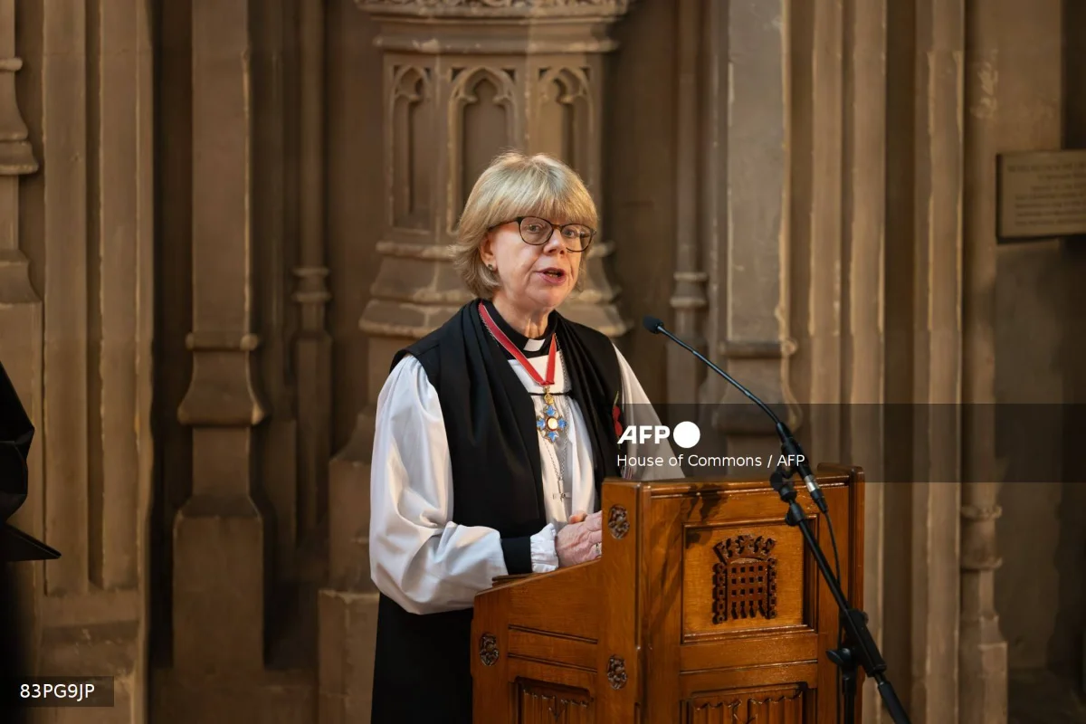 AFP__20251111__83PG9JP__v1__Mockup__BritainMilitaryPoliticsWarHistory Mullally to be installed as first female Archbishop of Canterbury