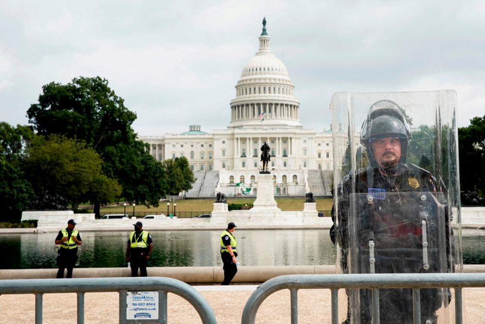 Accused US Capitol rioter wanted to drag Pelosi from building - Prosecutor Accused US Capitol rioter wanted to drag Pelosi from building - Prosecutor
