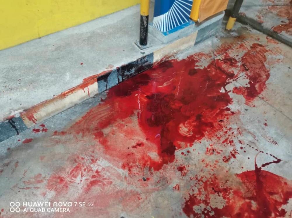 African dies after nightclub brawl, 8 detained African dies after nightclub brawl, 8 detained