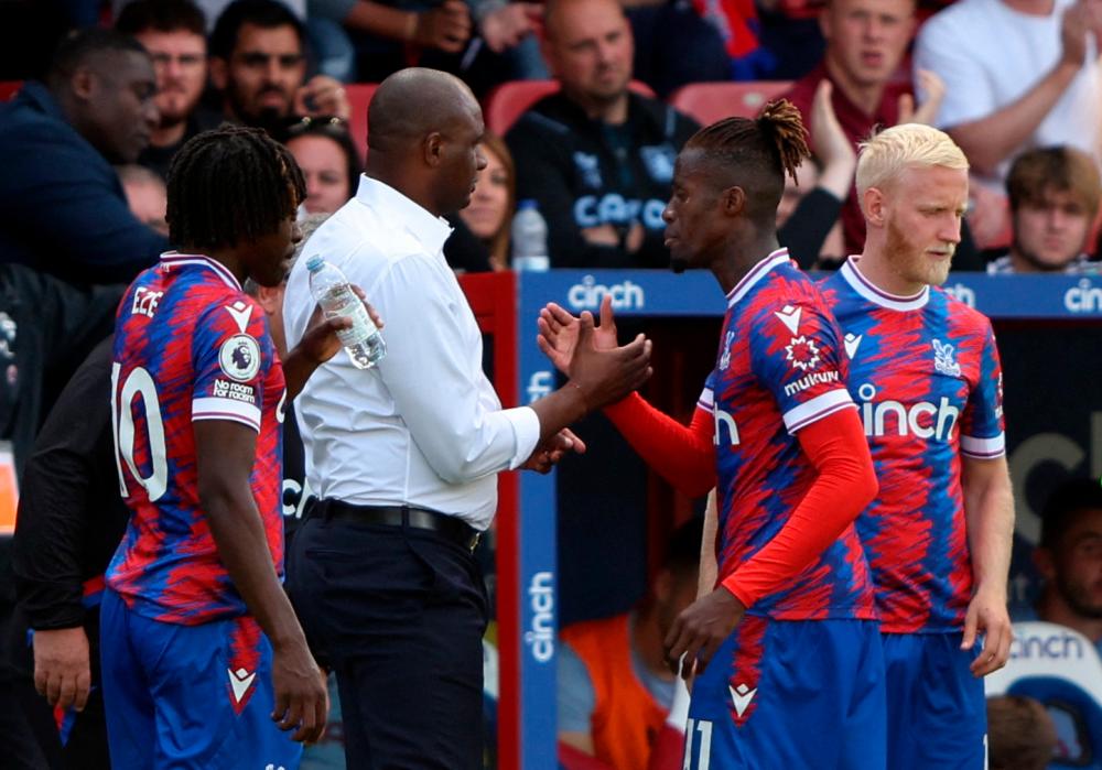 African players in Europe: Vieira hails ‘fantastic’ two-goal Zaha African players in Europe: Vieira hails ‘fantastic’ two-goal Zaha