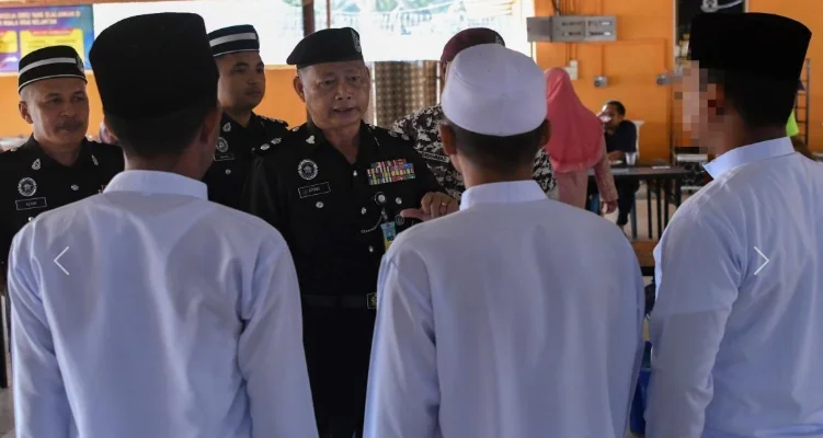 Aidilfitri at PRP: A son's longing for his late mother