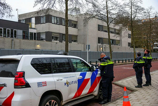 Amsterdam explosion damages Jewish school in 'deliberate attack'