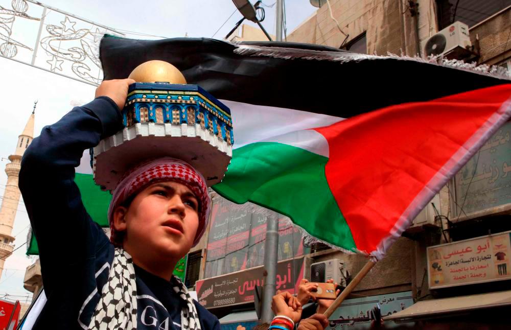 Anwar a great friend of Palestine, says PCOM