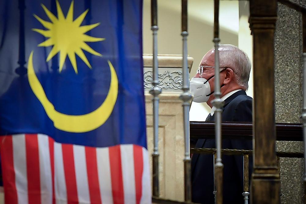 Apex Court rules Najib did not dispute RM42 million entered in his personal accounts Apex Court rules Najib did not dispute RM42 million entered in his personal accounts