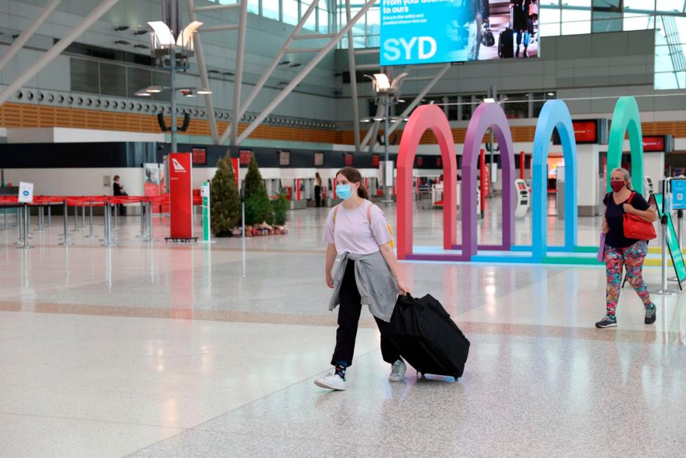 Australia lifts international travel ban for citizens Australia lifts international travel ban for citizens