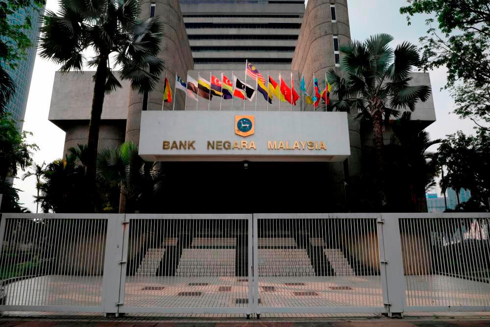BNM nasihatkan orang ramai kaji dengan teliti terma dan syarat produk SLoan