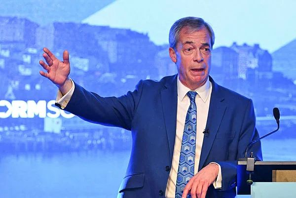 BRITAIN-SCOTLAND-POLITICS-REFORM- UK's Farage says would ban mass prayer events amid iftar row