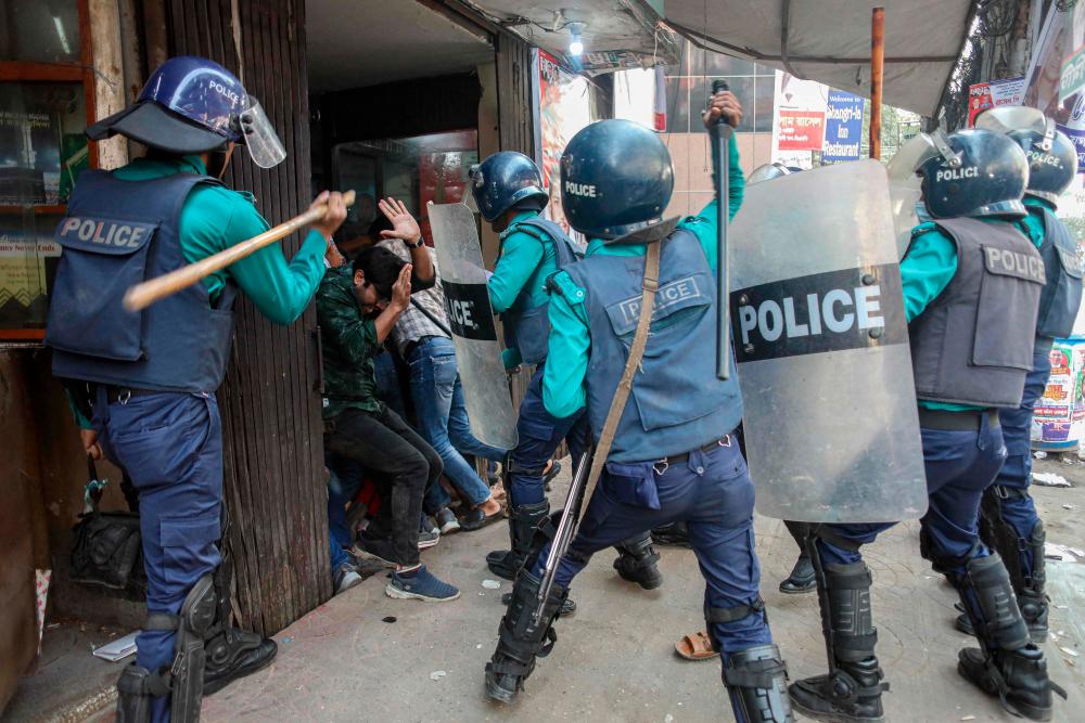 Bangladesh opposition says top leaders taken by police