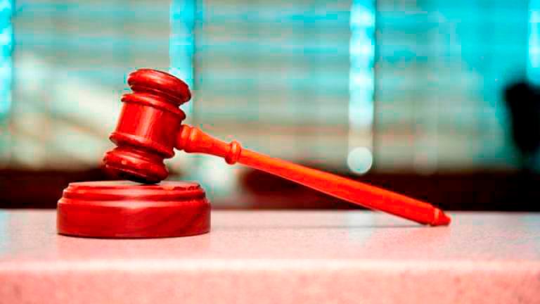 Bangladeshi man fined RM3,500 for hoisting Malaysian flag upside down Bangladeshi man fined RM3,500 for hoisting Malaysian flag upside down