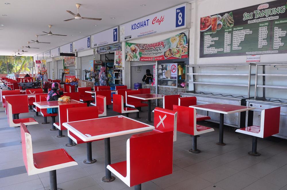 Batu Buruk Food Court traders seek reduced rent