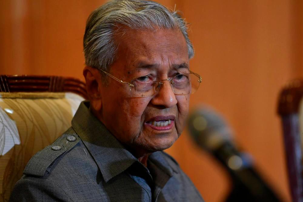 Batu Puteh: I acted on advice of officers appointed by Mohamed Apandi - Dr Mahathir