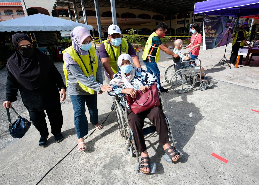 Be wary of notice advising seniors against voting in Johor polls