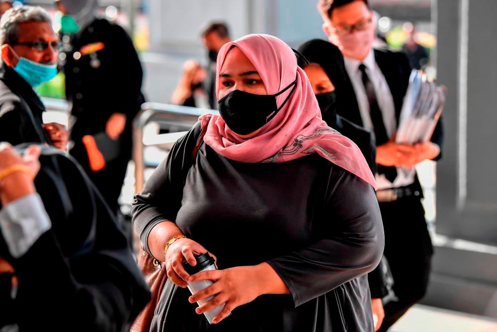 Bella alami kecederaan fizikal, emosi di bawah jagaan Siti Bainun: Hakim Bella alami kecederaan fizikal, emosi di bawah jagaan Siti Bainun: Hakim