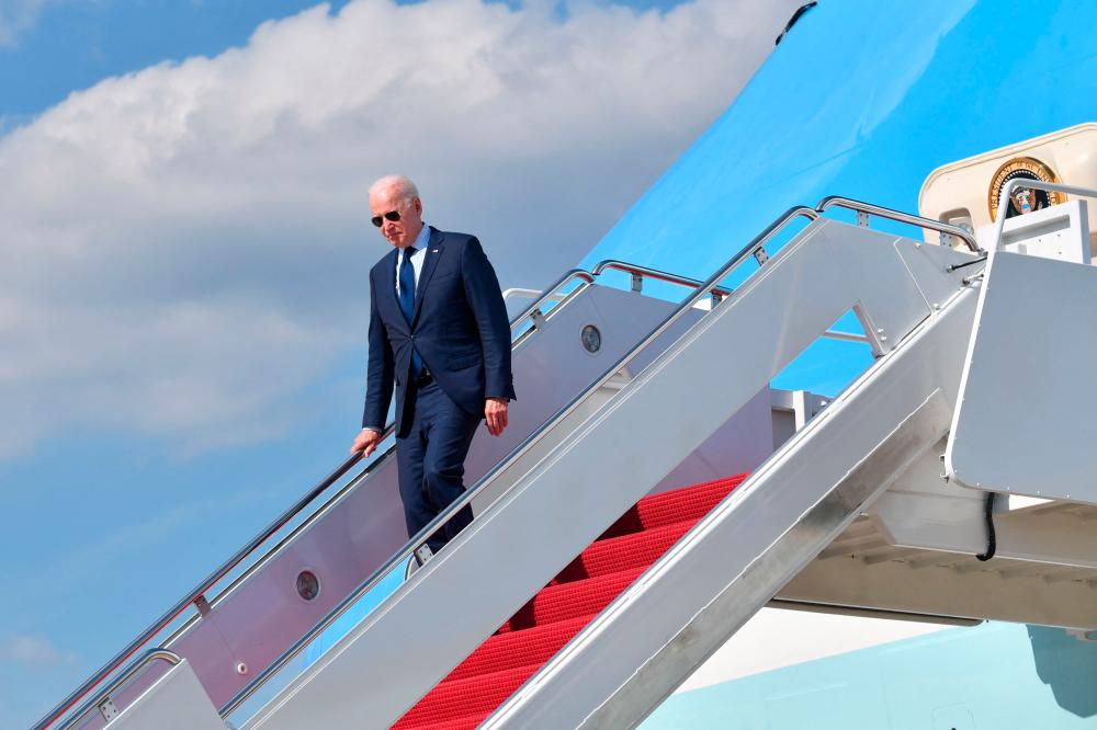 Bidenâs proposed budget lifts ban on funding abortions Bidenâs proposed budget lifts ban on funding abortions