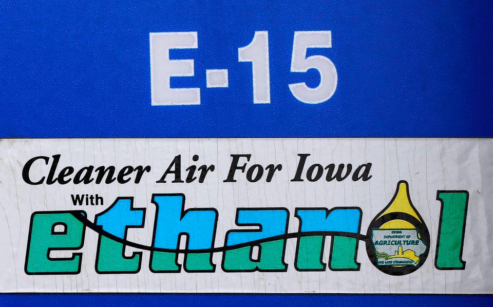 Big Oil joins farmers, biofuel groups to tout more ethanol in US fuel