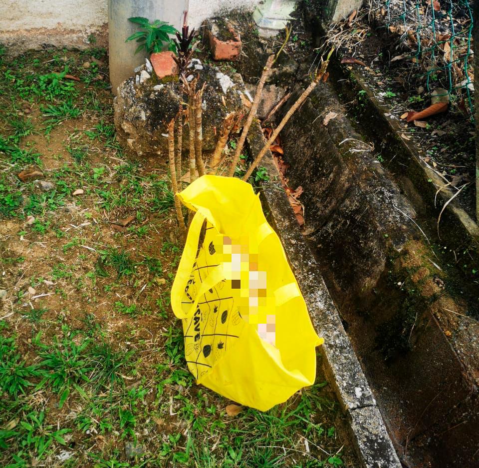 Body of newborn baby girl found abandoned at mosque grounds