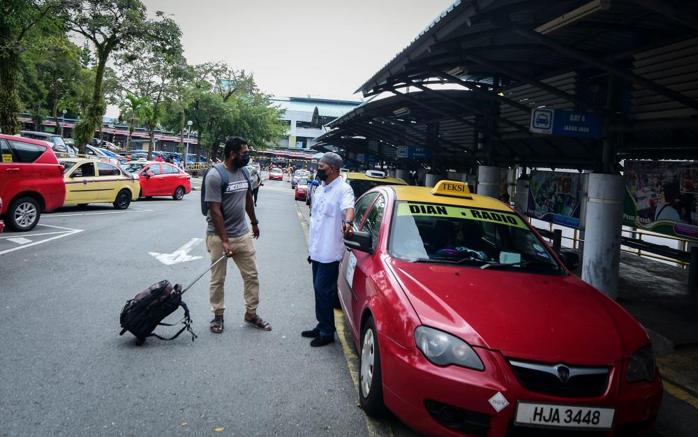Border reopening: JB-S’pore taxi drivers breathe a sigh of relief Border reopening: JB-S’pore taxi drivers breathe a sigh of relief