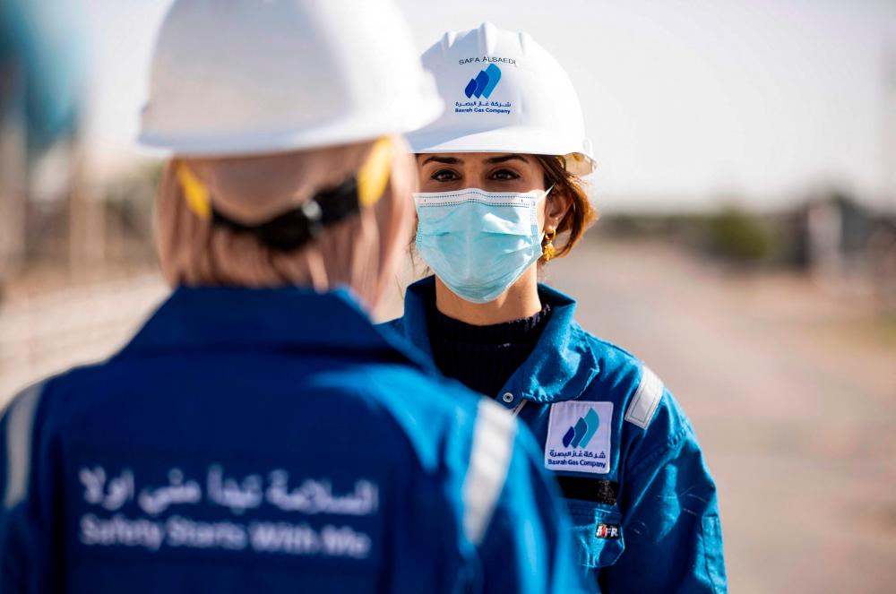 Bottom of gender rankings, Iraqi women defy critics to work Bottom of gender rankings, Iraqi women defy critics to work