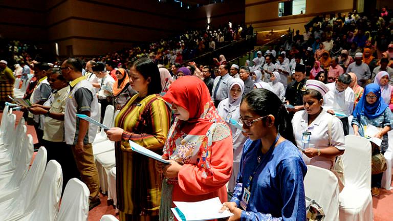 Budget 2023: Civil servants to receive RM600 as aid for Aidilfitri Budget 2023: Civil servants to receive RM600 as aid for Aidilfitri