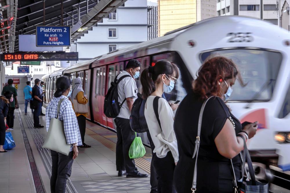 Budget 2023: What do public transport users want?