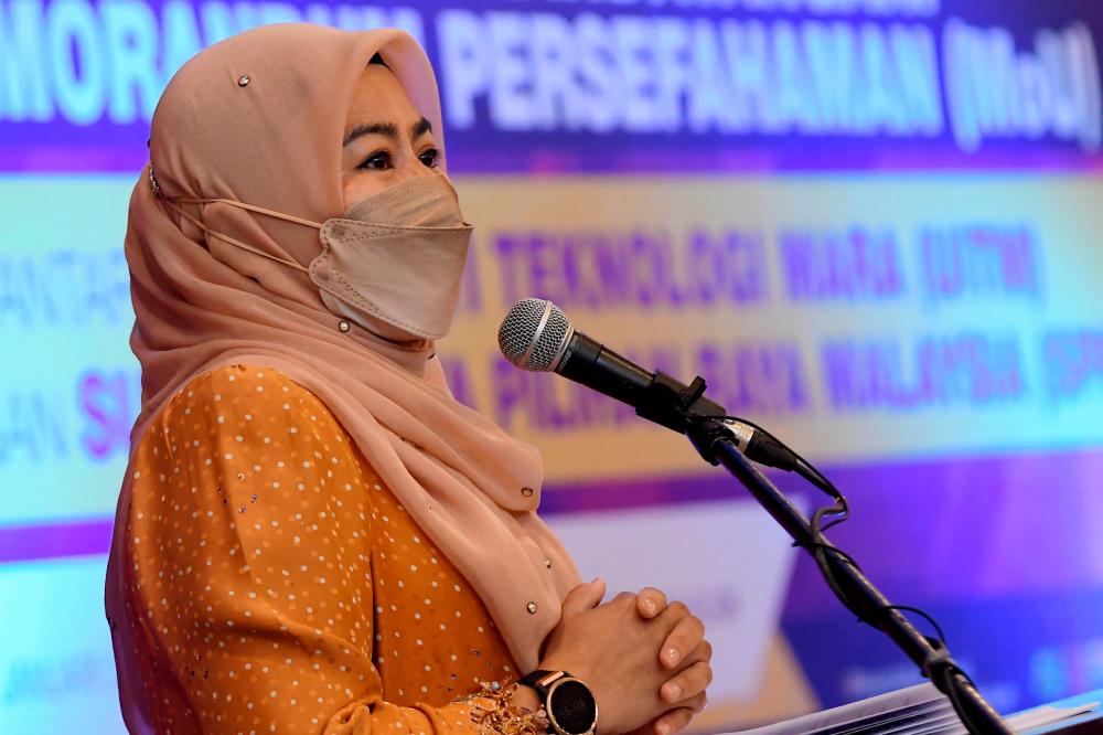 CV Bank Wanita dibangun untuk rujukan pemilihan calon wanita CV Bank Wanita dibangun untuk rujukan pemilihan calon wanita