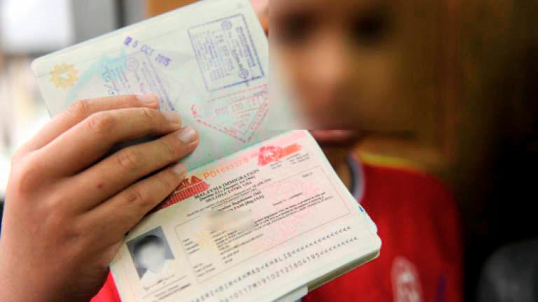 Cabinet agrees to citizenship for children born overseas to Malaysian mothers