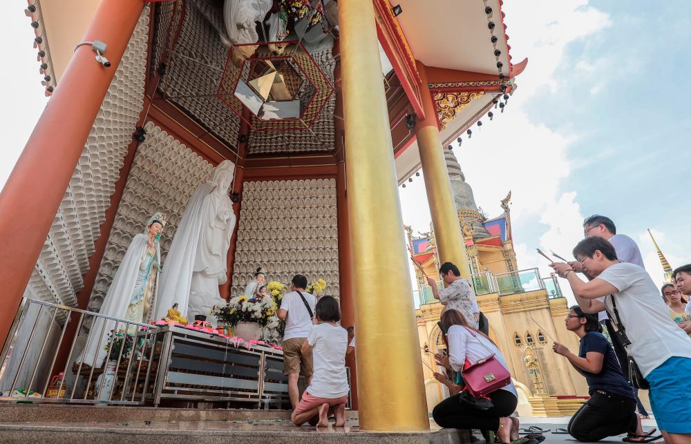 Call to fund non-Islamic places of worship lauded Call to fund non-Islamic places of worship lauded