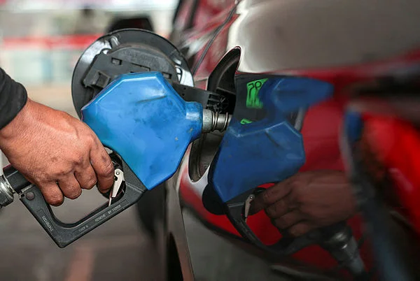 Cambodia_diversifies_fuel_imports_as_Vietnam_and_China_curb_exports Cambodia diversifies fuel imports as Vietnam and China curb exports