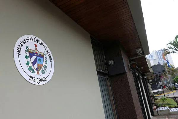 Costa Rica shuts Cuban embassy, escalating regional tensions