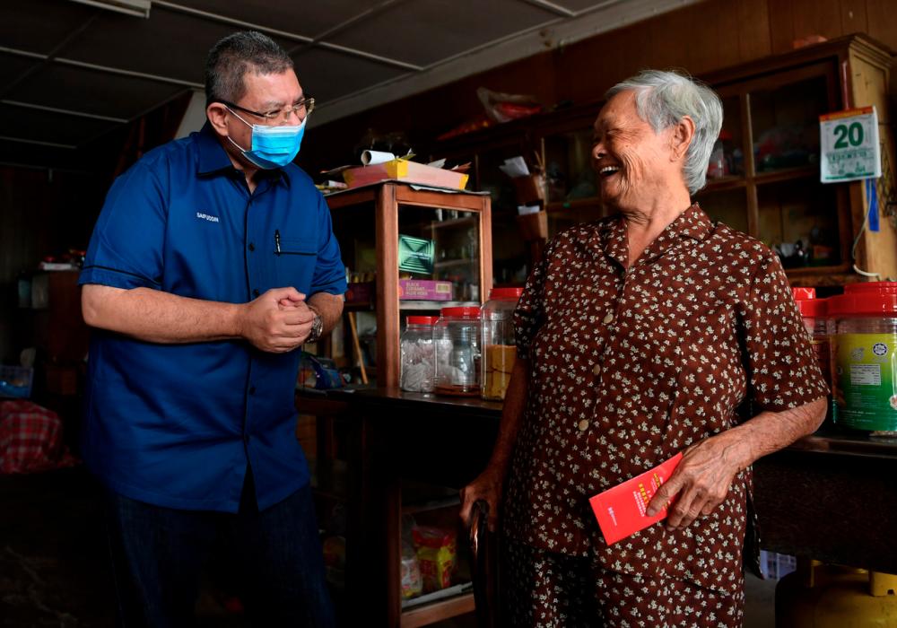 Criticism, mocking of science teacher on DidikTV is cyberbullying-Saifuddin