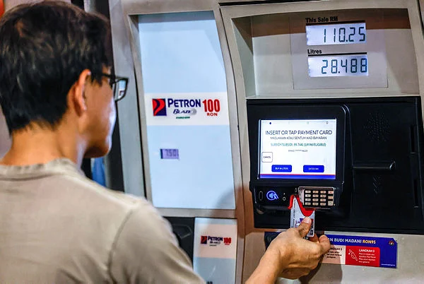Cut_down_on_unnecessary_travel_as_fuel_subsidy_burden_soars_-_Saifuddin_Nasution Cut down on unnecessary travel as fuel subsidy burden soars - Saifuddin Nasution