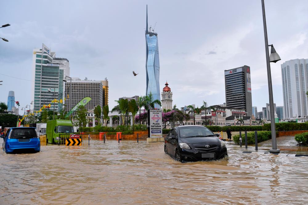DBKL bekerjasama dengan agensi antarabangsa untuk tangani banjir kilat: Shahidan