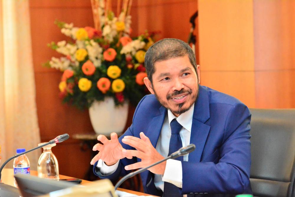DOSM to open several district offices in near future: Chief Statistician DOSM to open several district offices in near future: Chief Statistician
