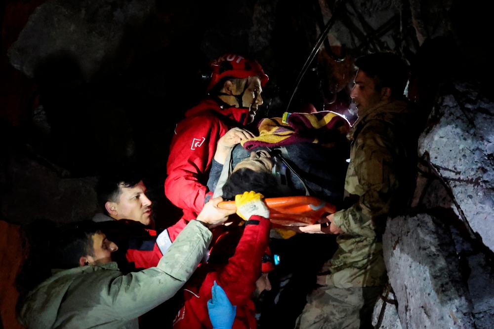 Deadly earthquakes: Over 2,300 in Turkiye, 1,300 in Syria killed, Ankara observe 7-day national mourning