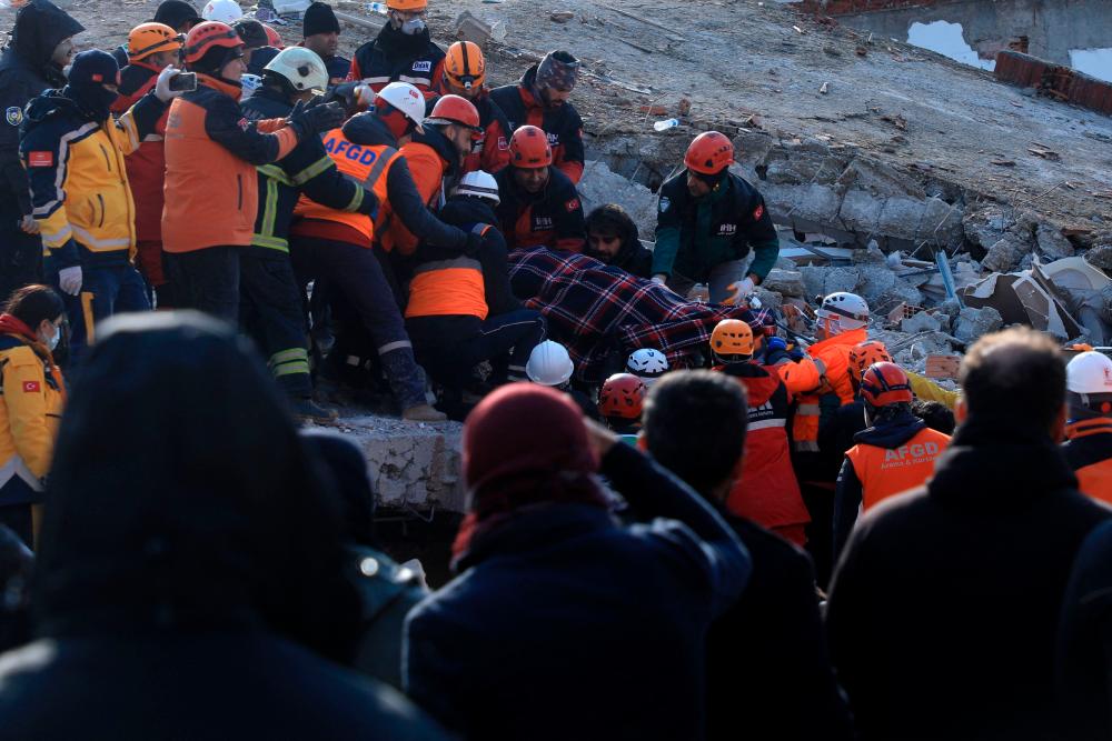 Deadly quakes: More than 8,000 killed in Turkiye and Syria, death tolls continue to climb