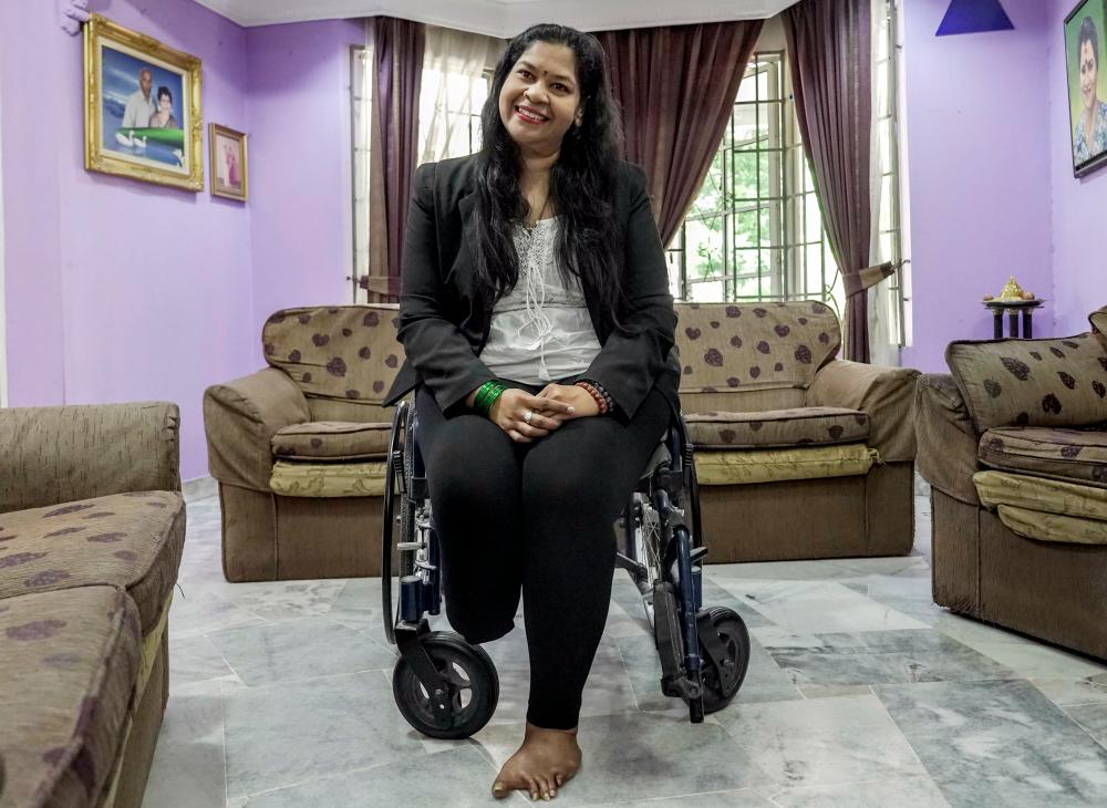 Diabetes stricken woman soldiers on as inspiration to others Diabetes stricken woman soldiers on as inspiration to others
