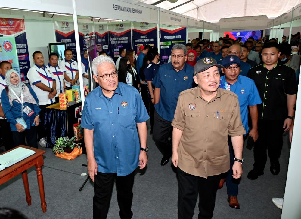 Digital data collection to resolve the problem of foreign immigrants in Sabah: Chief Minister Digital data collection to resolve the problem of foreign immigrants in Sabah: Chief Minister