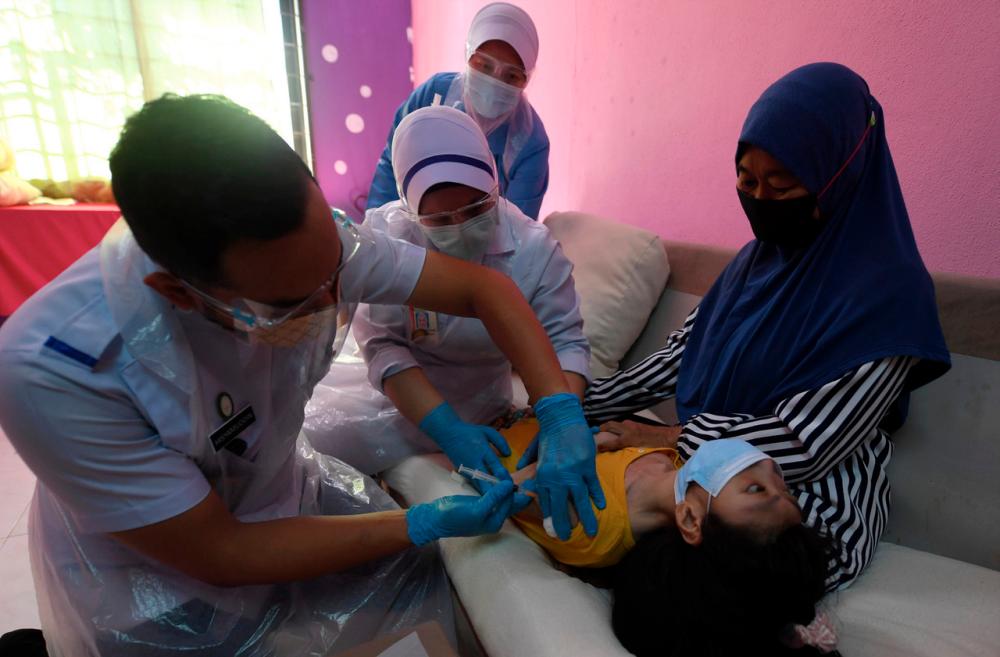 Disabled girl gets momâs consent for vaccine after grandparentsâ vaccination experience Disabled girl gets momâs consent for vaccine after grandparentsâ vaccination experience