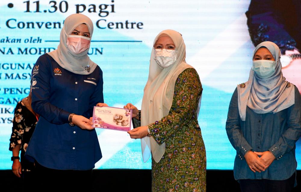 Disaster supplies storage depot to help Sabah in the face of disasters - Rina