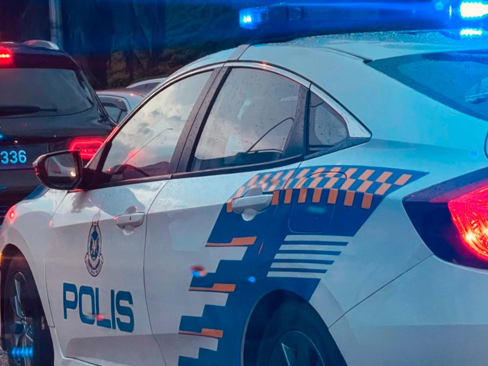 Cop Kdn Disciplinary issues: Over 300 police officers transferred since 2018 -KDN