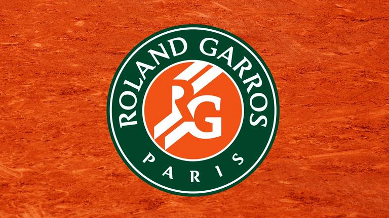 Djokovic âthe snakeâ tackles Berankis âthe spearfisherâ at Roland Garros