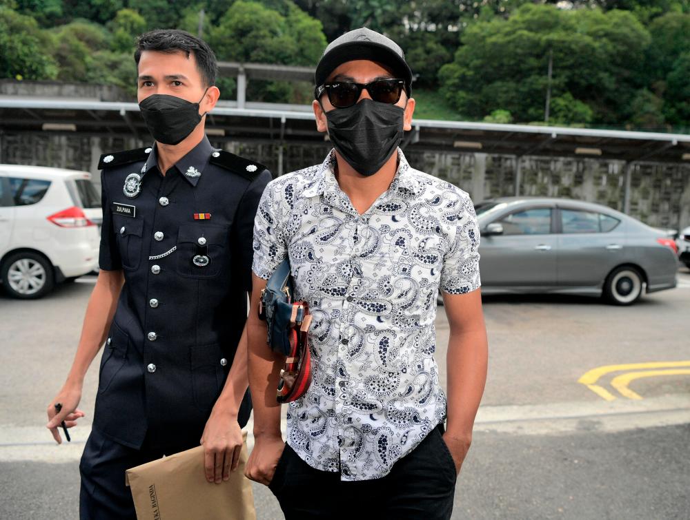 Driver of runaway lorry claims trial to reckless driving on Johor Causeway