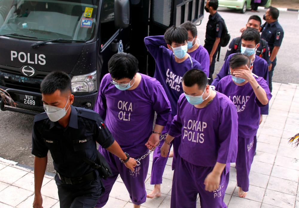 Dua warga China didenda, lima mengaku tak bersalah masuk Malaysia tanpa dokumen sah