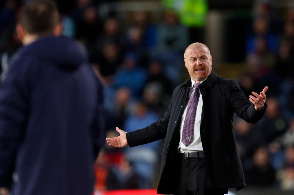 Dyche braced for Everton battle after failing to make new signings